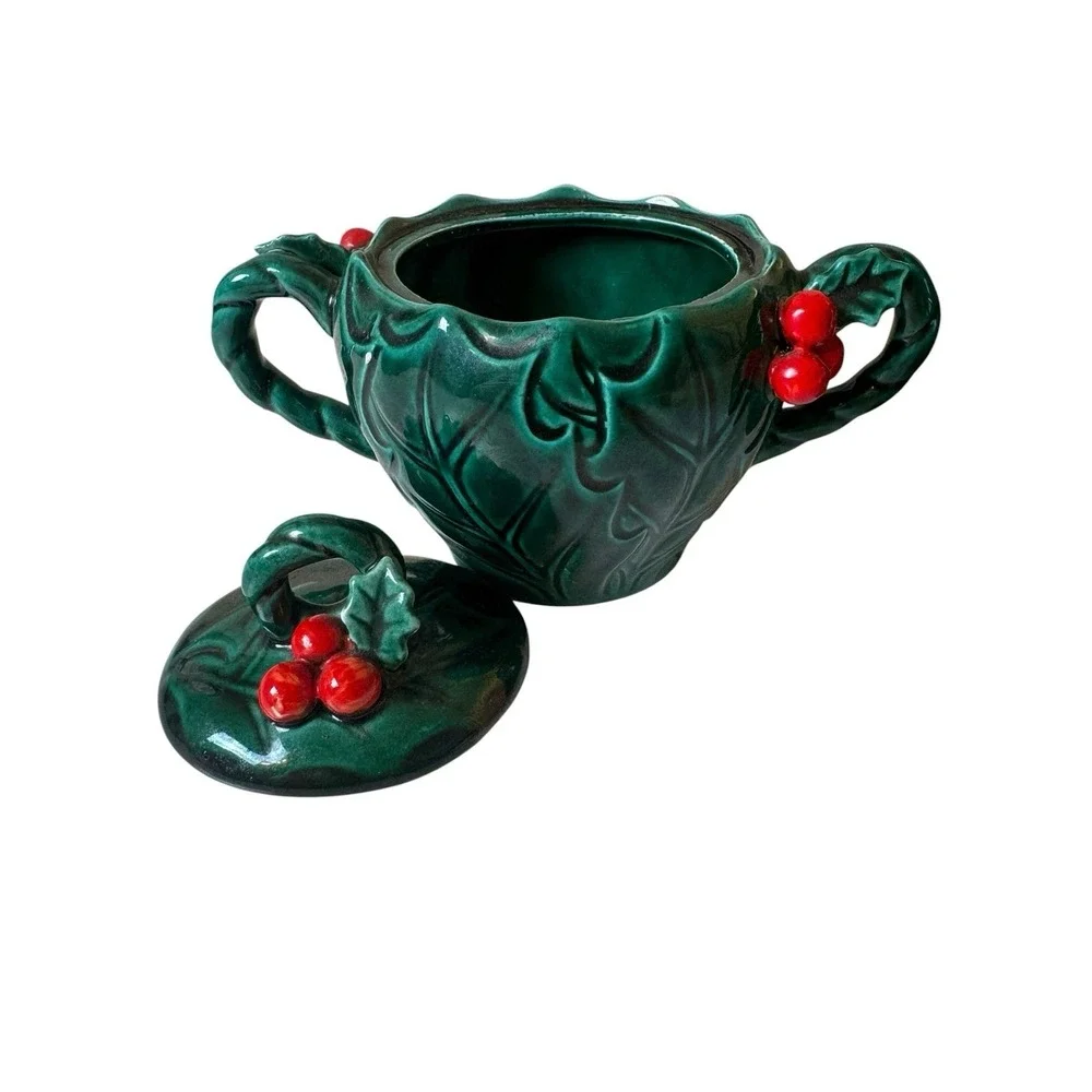 Vintage‎ Lefton Set Creamer & Sugar Bowl With Lid Holly Berries #1355